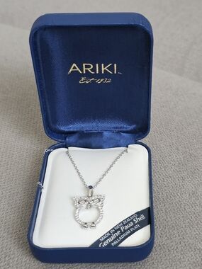 Ariki New Zealand Paua Shell Owl Pendant Necklace